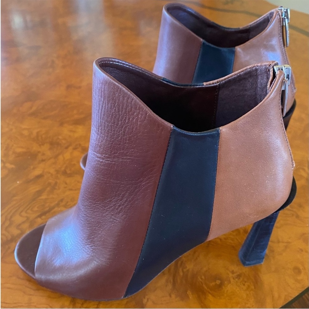 Vince Camuto Brown and Black Heeled Boots NWOB